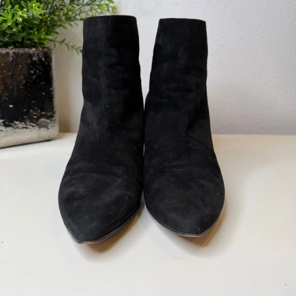 Stuart Weitzman stuart weitzman